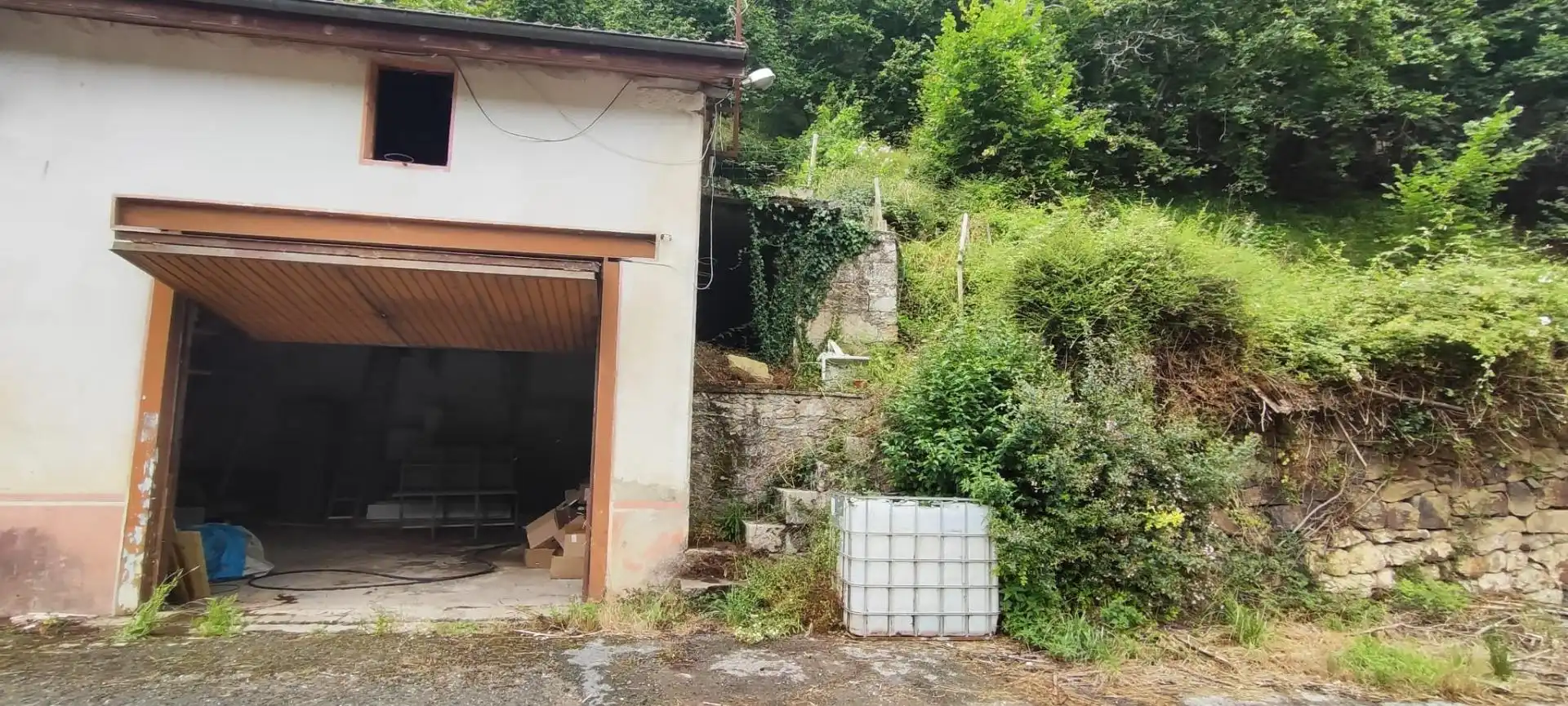 Houses for sale in Luena   with Heating, Private garden and Storage room