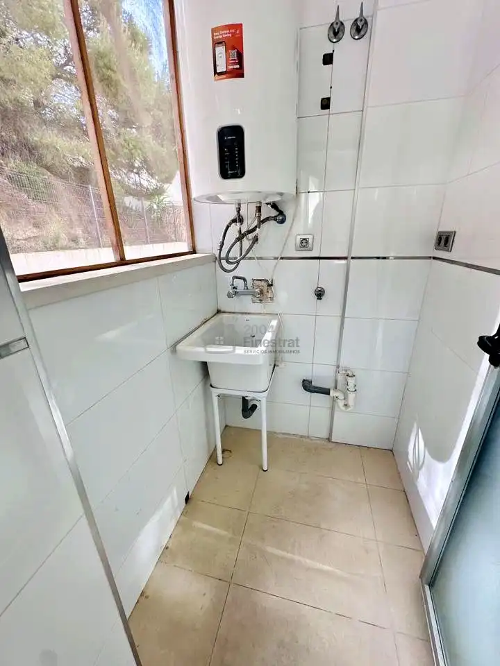 Badezimmer von Wohnungen zum Verkauf in Finestrat