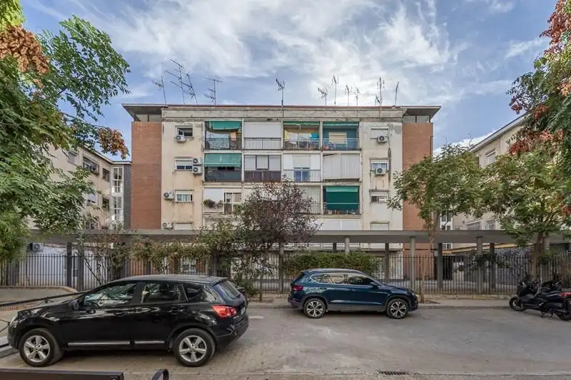 Vista exterior de Piso en venta en Granada con Terraza