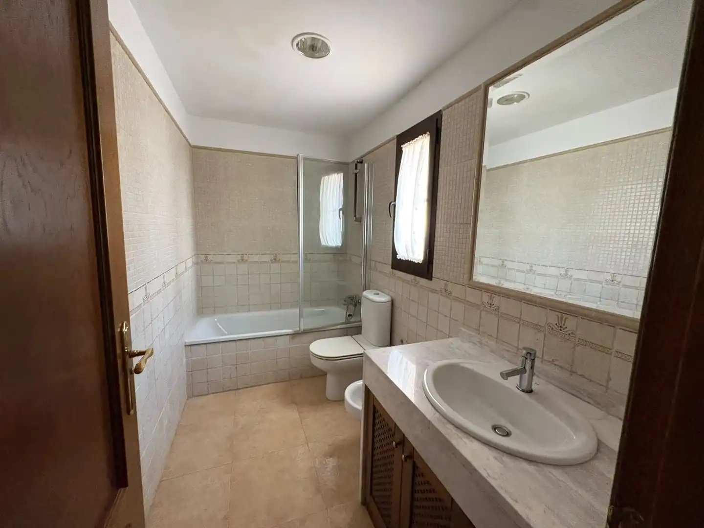 Bathroom of Flat for sale in Monachil