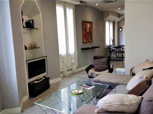 Living room of Flat to rent in  Barcelona Capital  with Air Conditioner, Heating and Furnished