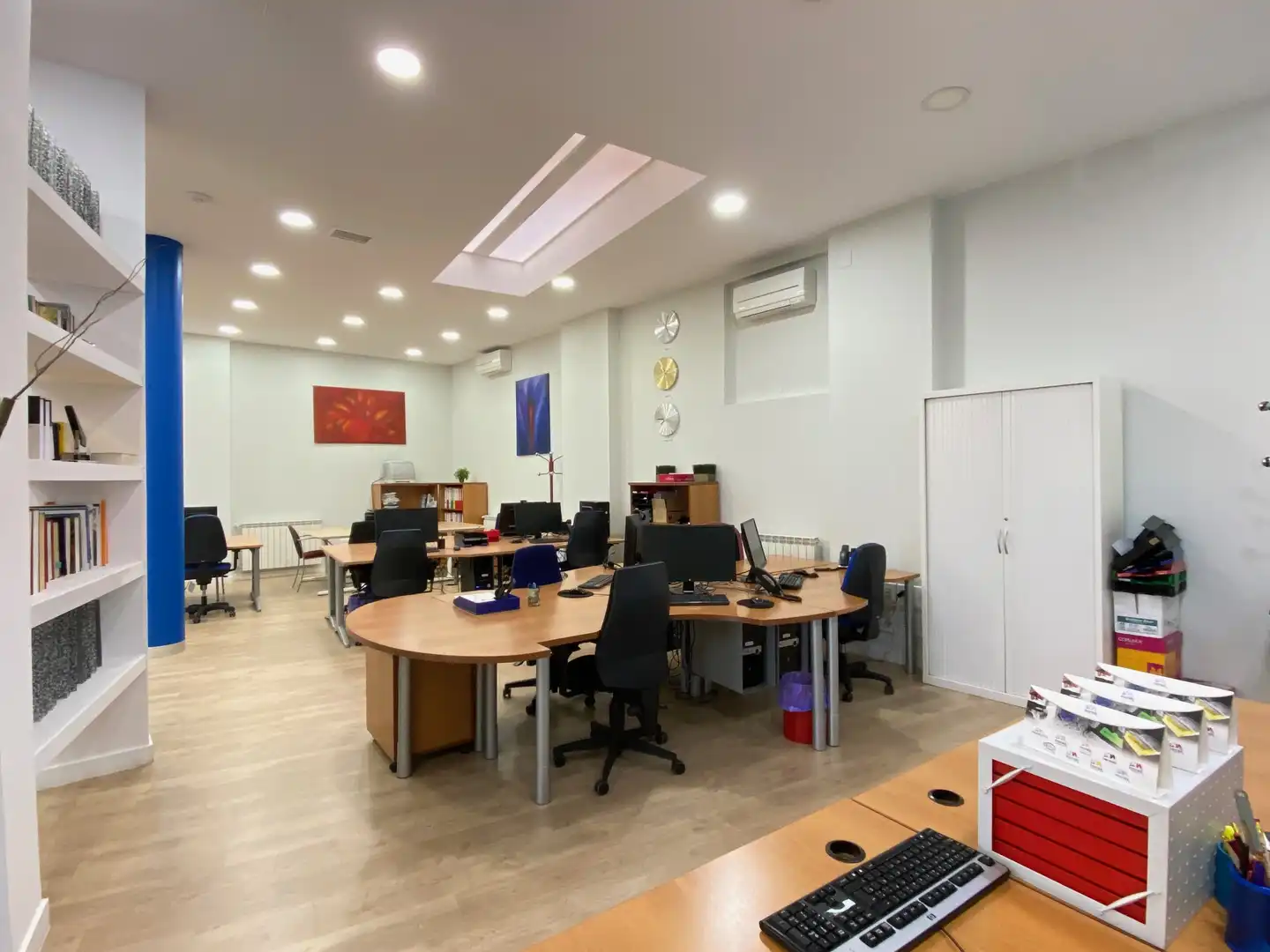 Office for rent in Madrid  with Air Conditioner, Heating and Balcony