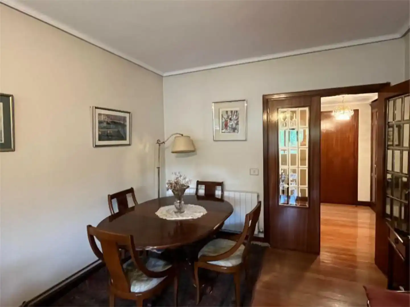 Comedor de Piso en venta en Bilbao  con Balcón
