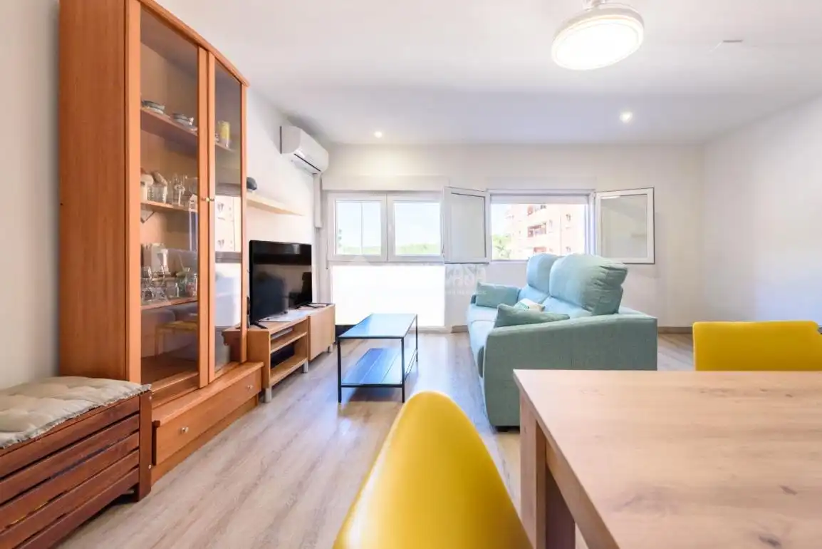 Sala de estar de Piso en venta en Tarragona con Calefacción y Terraza