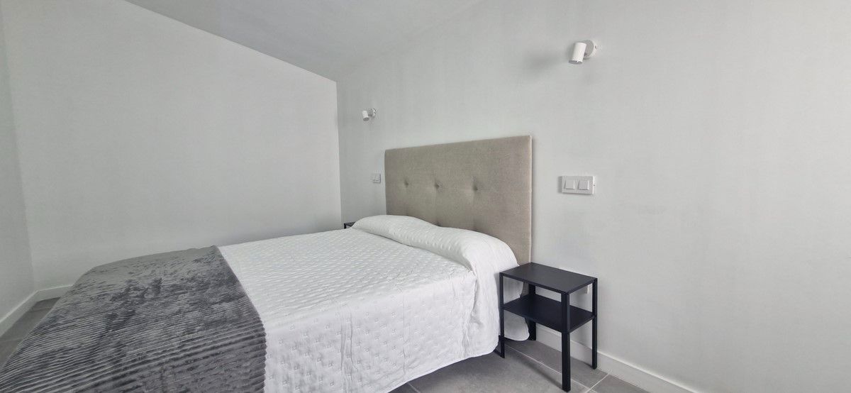 Bedroom of Flat for sale in Las Palmas de Gran Canaria  with Oven