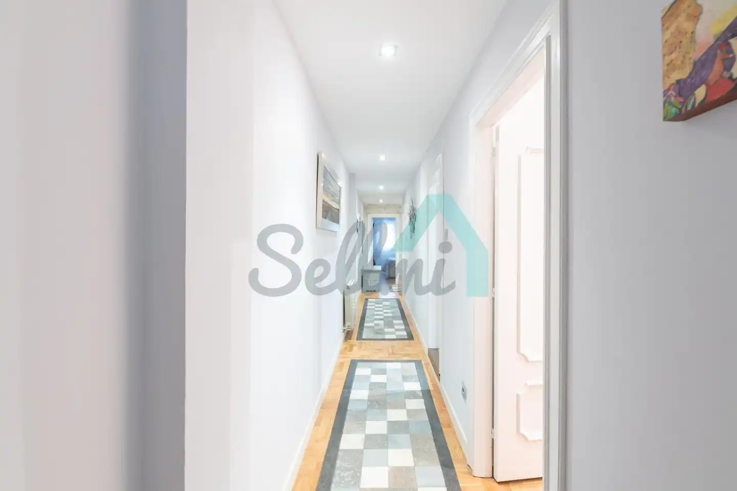 Flat for rent in Pablo Iglesias, Barrio del Centro