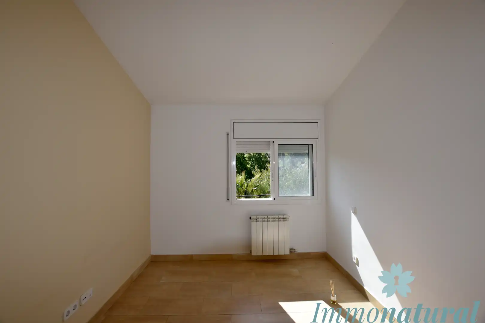 Bedroom of Houses for sale in Torrelles de Llobregat  with Heating, Terrace and Swimming Pool