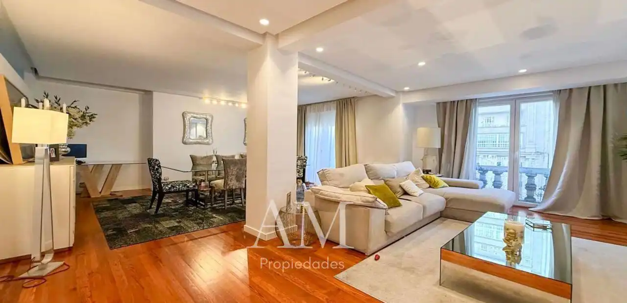 Appartement avec ascenseur à vendre à Avenida da Gran Vía, imagen 2