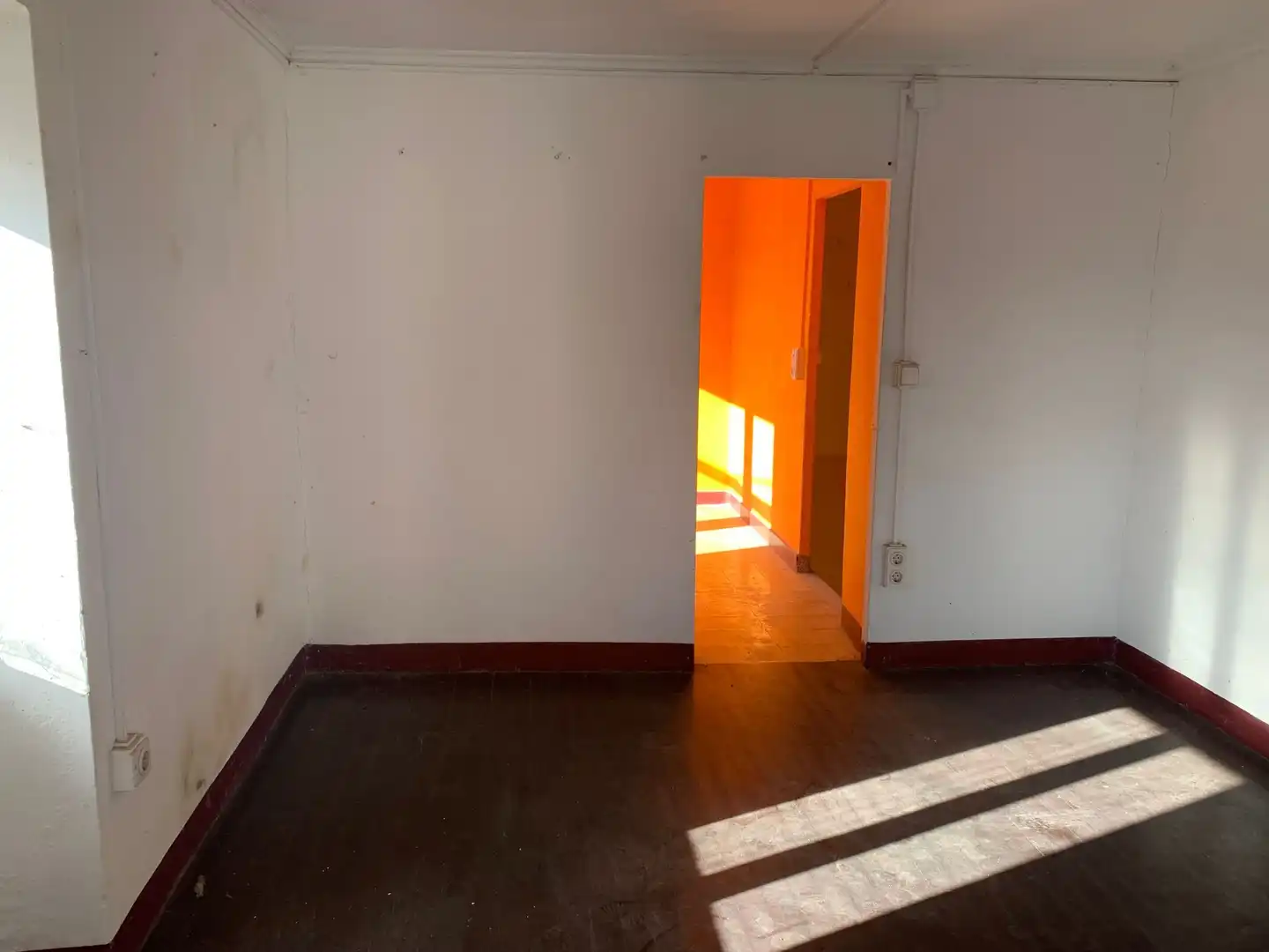 Dormitori de Casa o xalet en venda en Narón amb Jardí privat