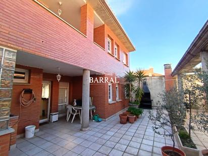 Exterior view of House or chalet for sale in Tudela  with Terrace and Balcony