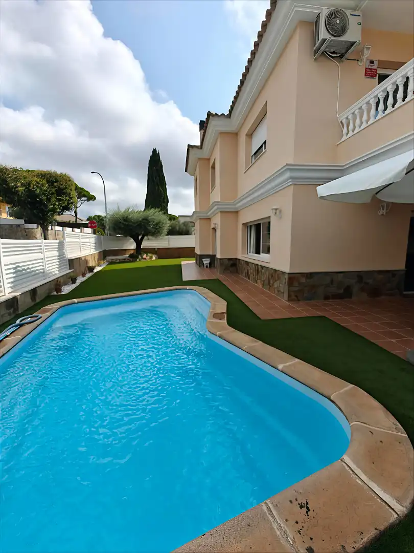 Casa amb terrassa en venda a Vilassar de Dalt, imagen 3