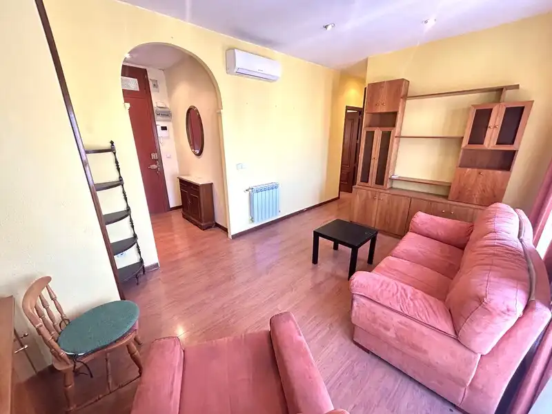 Sala d'estar de Pis en venda en Madrid amb Aire condicionat, Calefacció i Terrassa