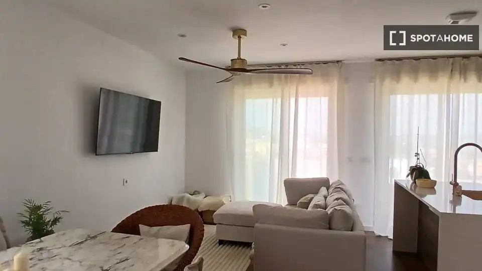 Flat with terrace to rent in Montroi / Montroy, imagen 13