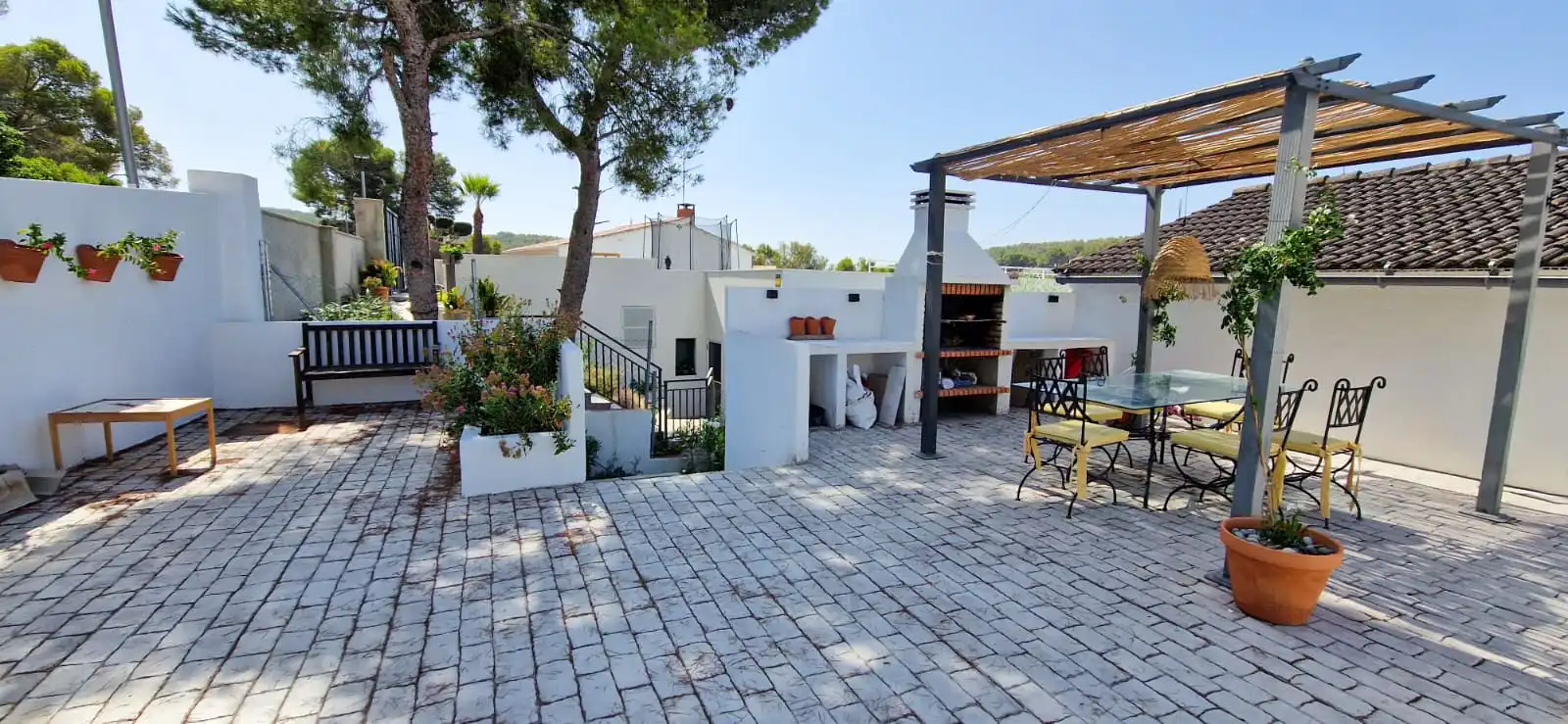 Terrassa de Casa o xalet en venda en Sant Pere de Ribes amb Aire condicionat, Calefacció i Jardí privat