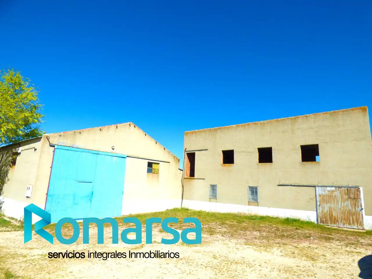 Industrial buildings for sale in Crespos, Ávila
