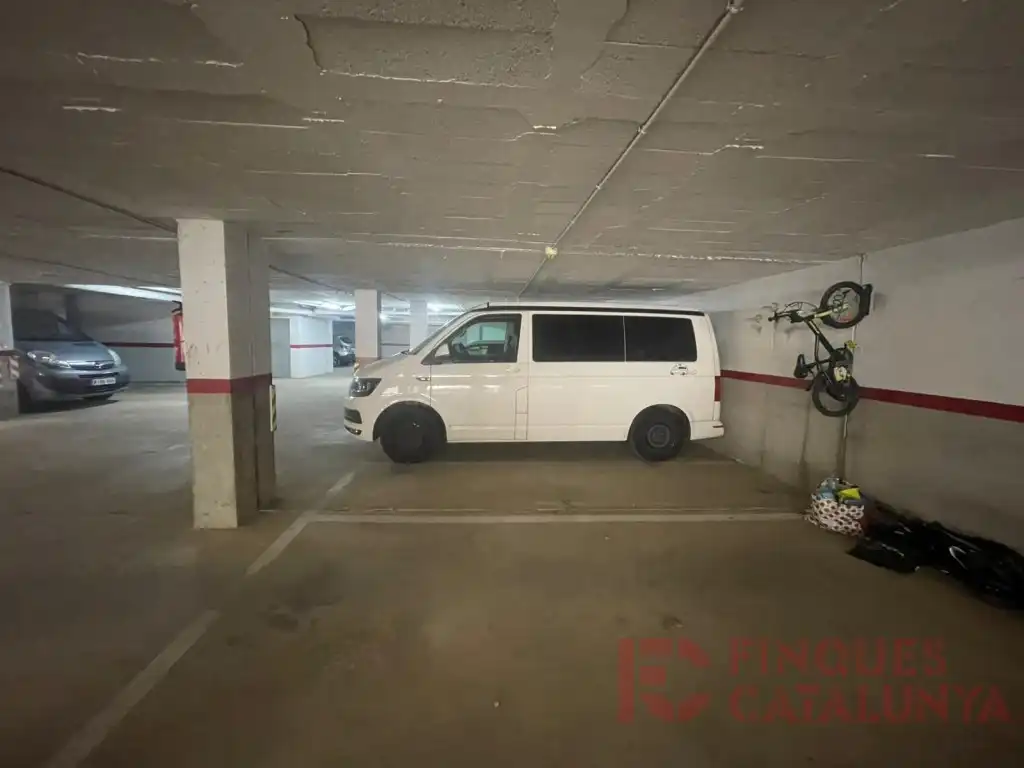 Parkplatz von Wohnung zum Verkauf in Bescanó