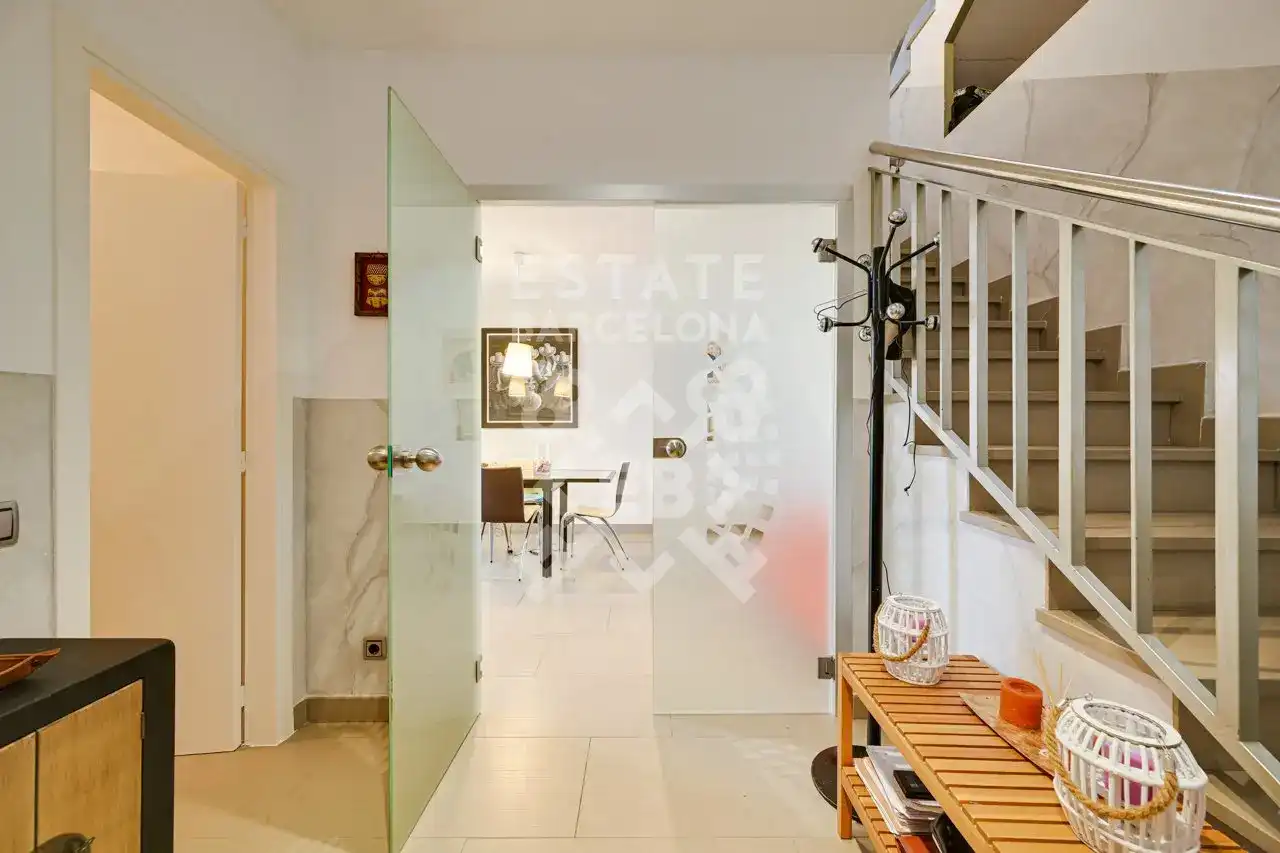 Einfamilien-Reihenhaus zum Verkauf in Mataró mit Klimaanlage, Heizung und Terrasse
