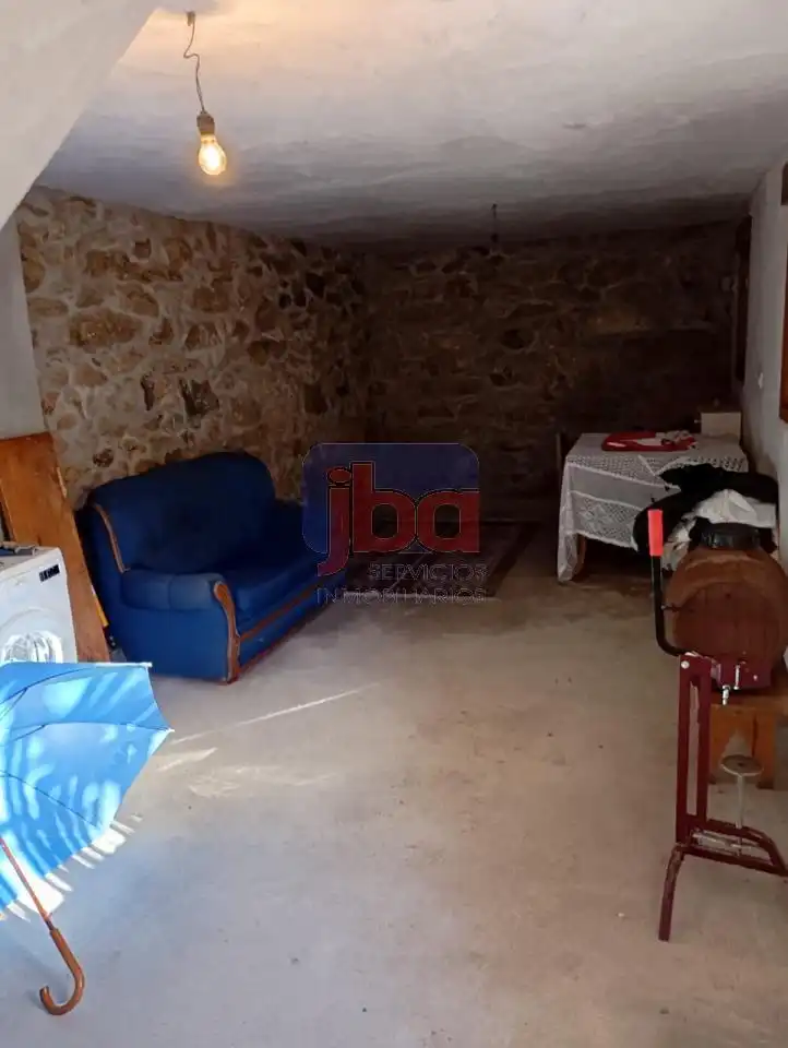 Haus oder Chalet zum Verkauf in Lobeira mit Privatgarten