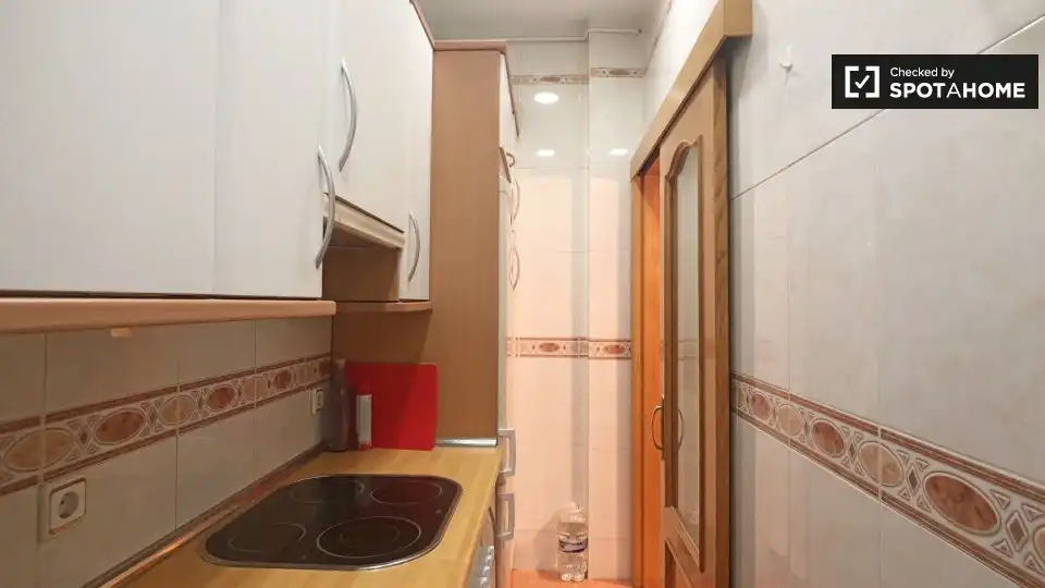 Flat for rent in Imperial
