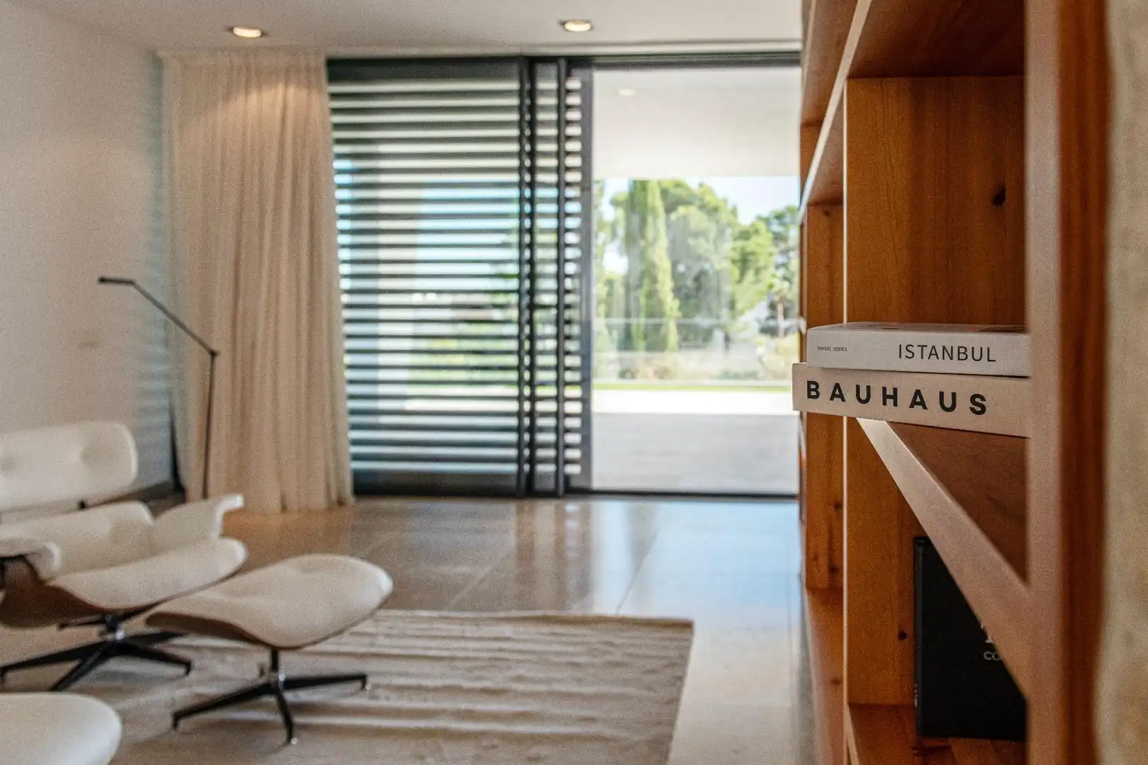 Houses for sale in Calvià  with Air Conditioner, Private garden and Terrace