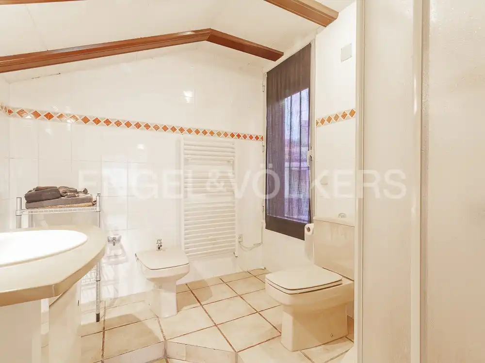 Baño de Casa o chalet en venta en Castellnou de Bages con Calefacción, Jardín privado y Piscina