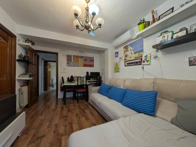 Piso en Venta en Calle CHANTADA en Pilar