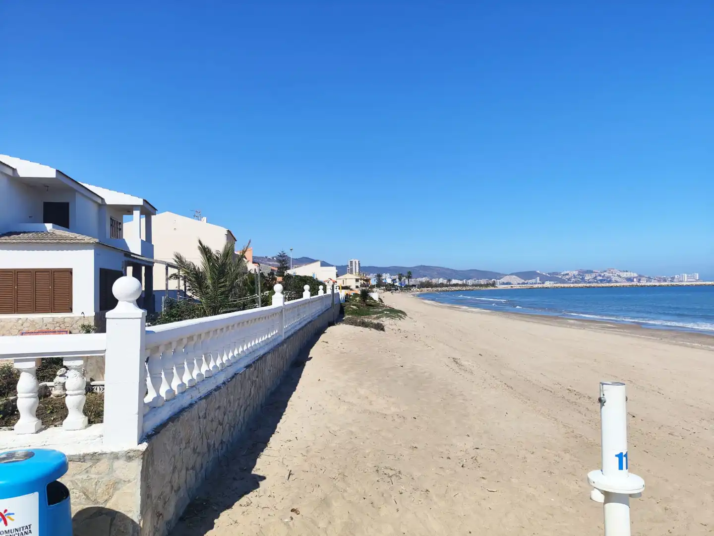 Vista exterior de Residencial en venta en Cullera