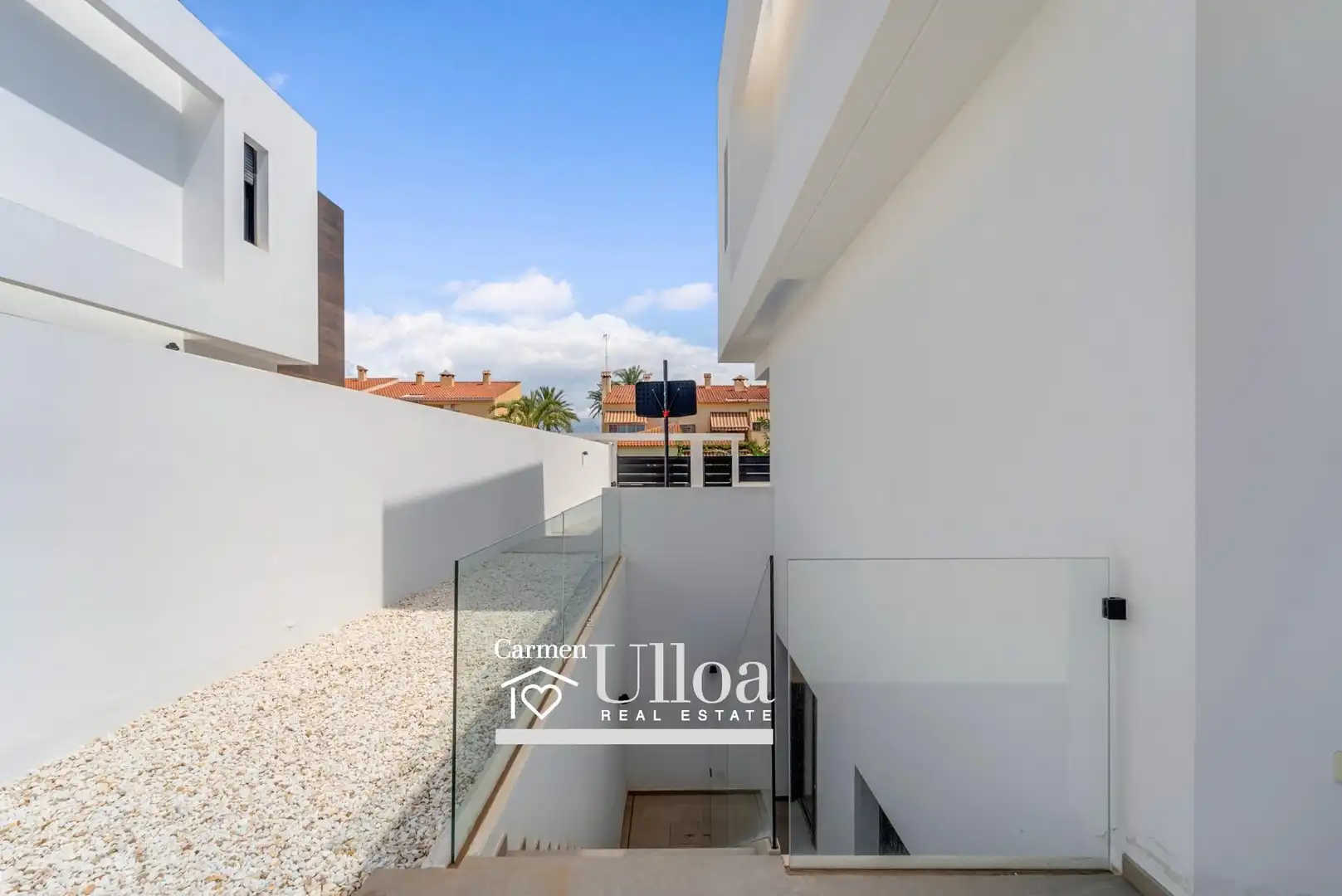 Vista exterior de Casa o xalet en venda en Sant Joan d'Alacant amb Aire condicionat, Calefacció i Terrassa