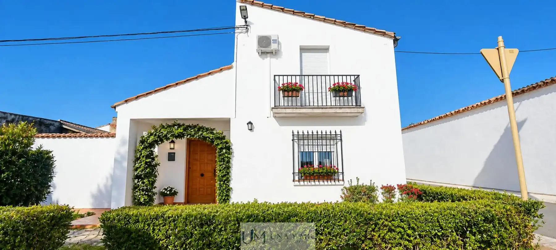 Casa amb terrassa en venda a Chinchibarra - Capuchinos
