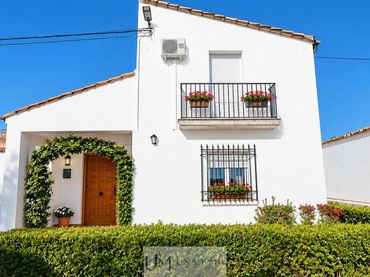 Haus mit Balkon zum Verkauf in Chinchibarra - Capuchinos
