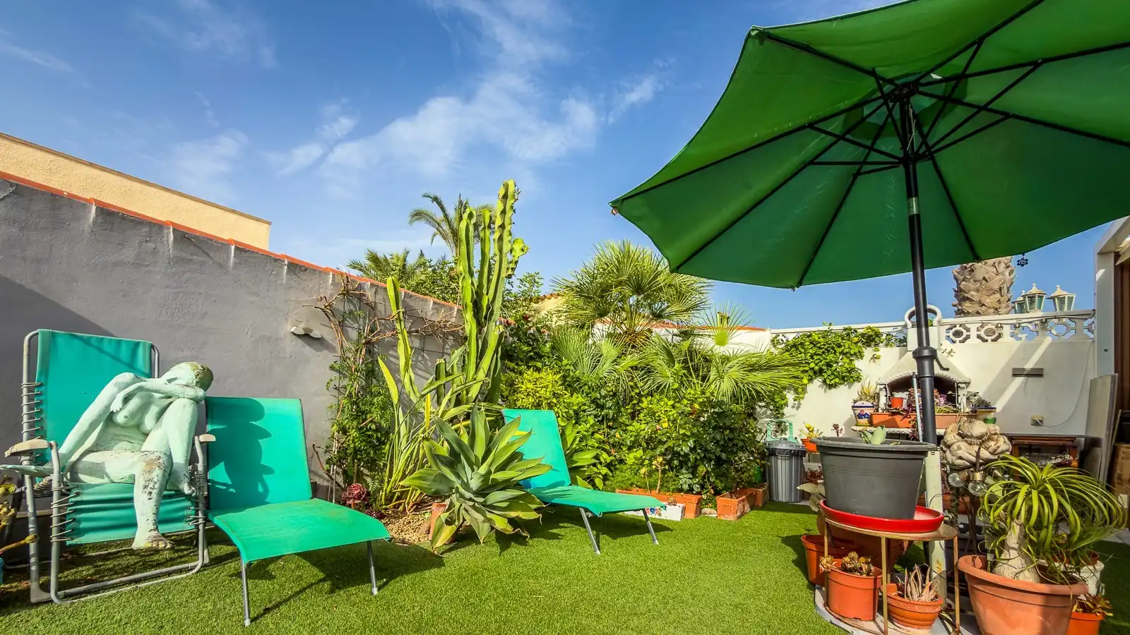 Terrassa de Casa o xalet en venda en Torrevieja amb Jardí privat, Terrassa i Traster