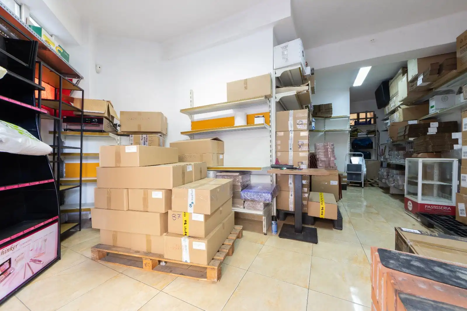 Local comercial en venda a Francesc Bastos, imagen 2