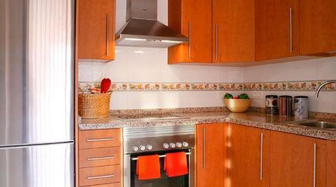 Foto 3 de Apartamento en venta en San Luis de Sabinillas, Málaga