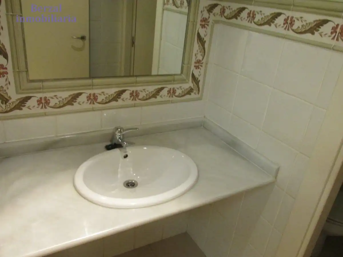 Local comercial en alquiler en Calle Doctores Castroviejo, imagen 22