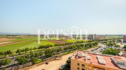 Foto 2 de Piso en venta en Calle de la Rioja, Torrefiel, Valencia Capital