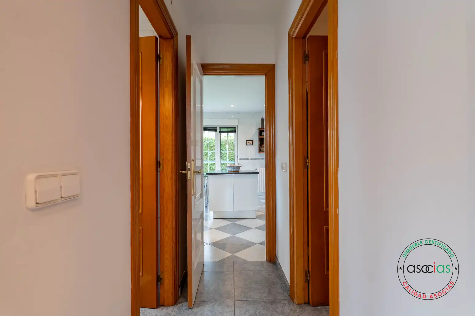 Casa o xalet en venda en Navia amb Calefacció i Terrassa