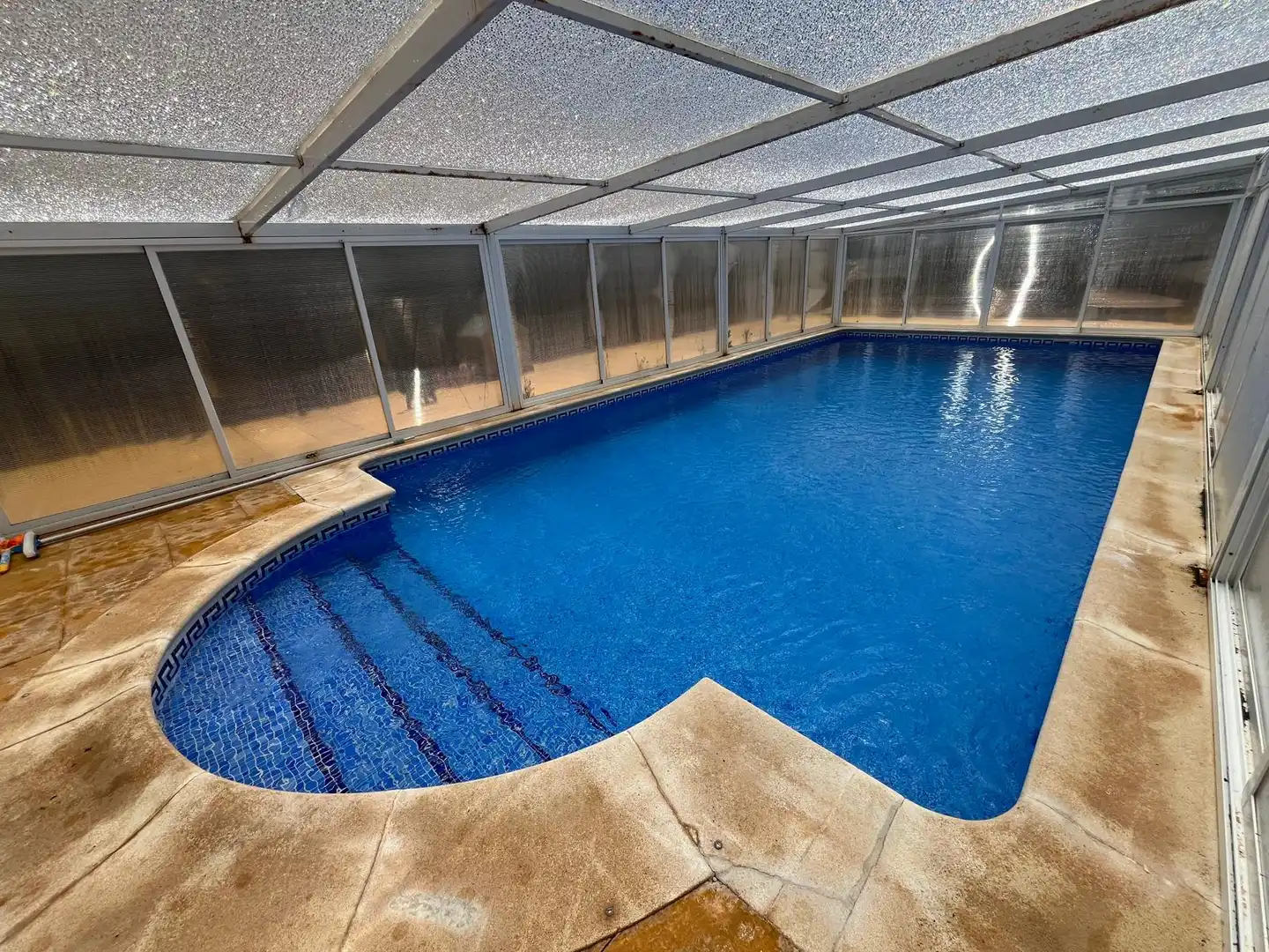 Piscina de Finca rústica en venda en Fernán Caballero amb Aire condicionat, Calefacció i Traster
