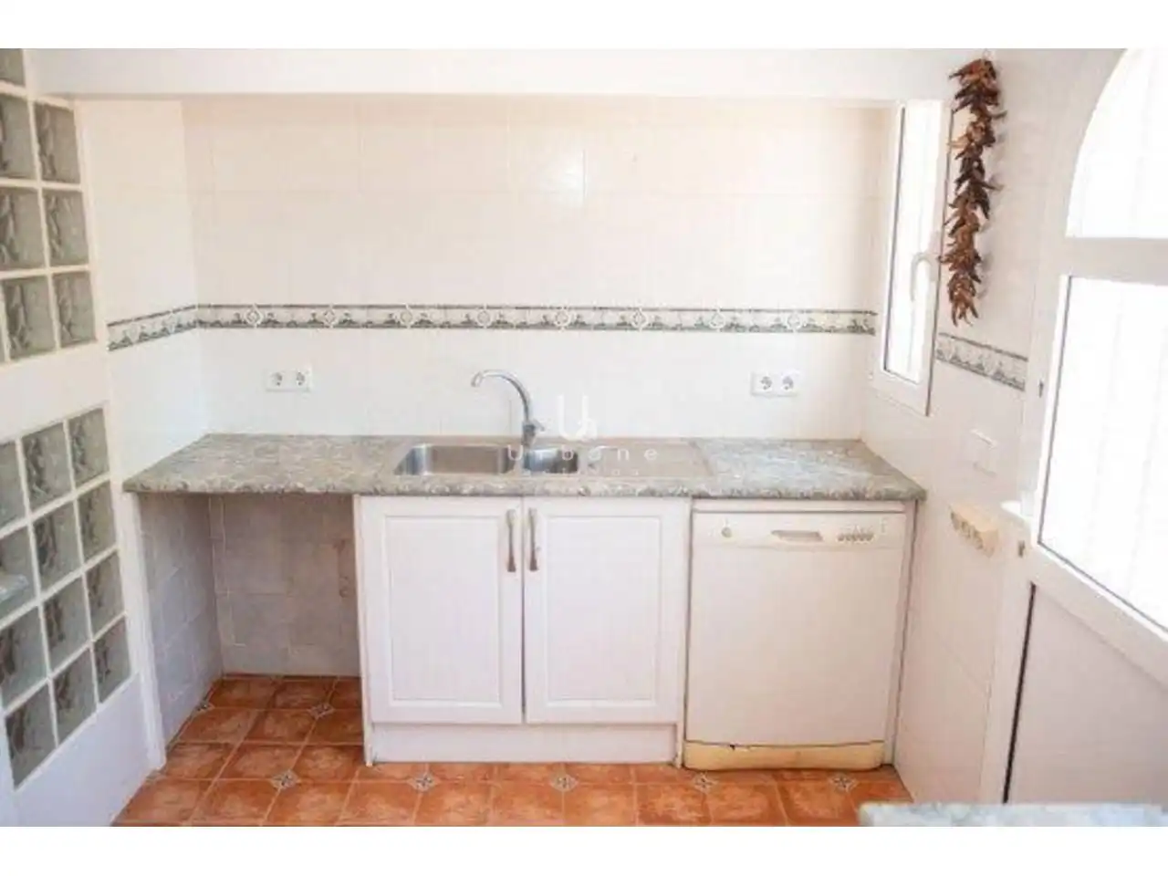 Küche von Wohnung zum Verkauf in Cartagena mit Privatgarten, Terrasse und Gemeinschaftspool