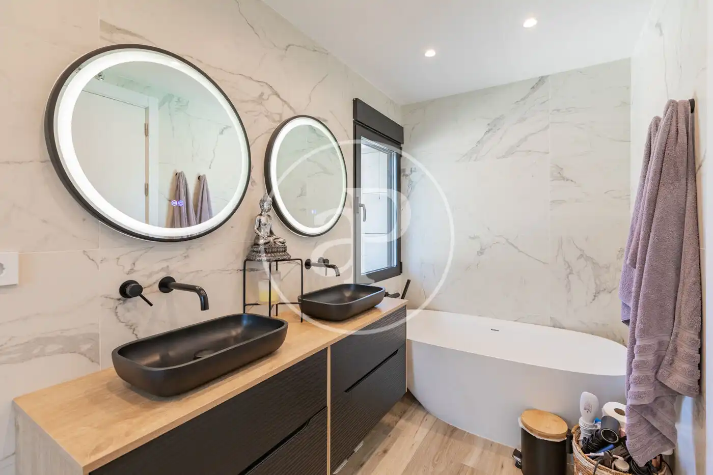 Badezimmer von Haus oder Chalet zum Verkauf in Pozuelo de Alarcón mit Klimaanlage, Heizung und Privatgarten