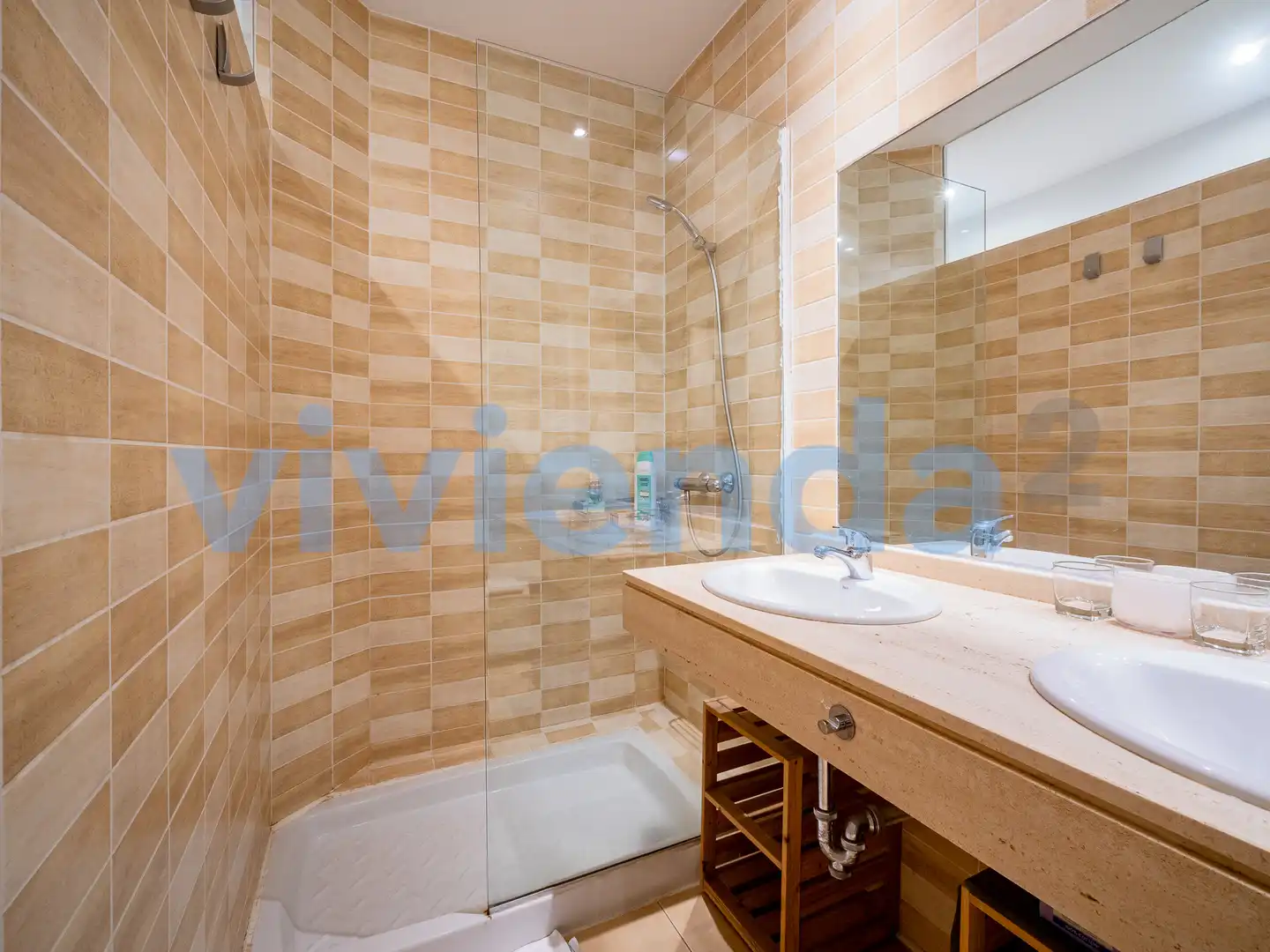 Bathroom of Flat for sale in Madrid  with Air Conditioner, Heating and Furnished