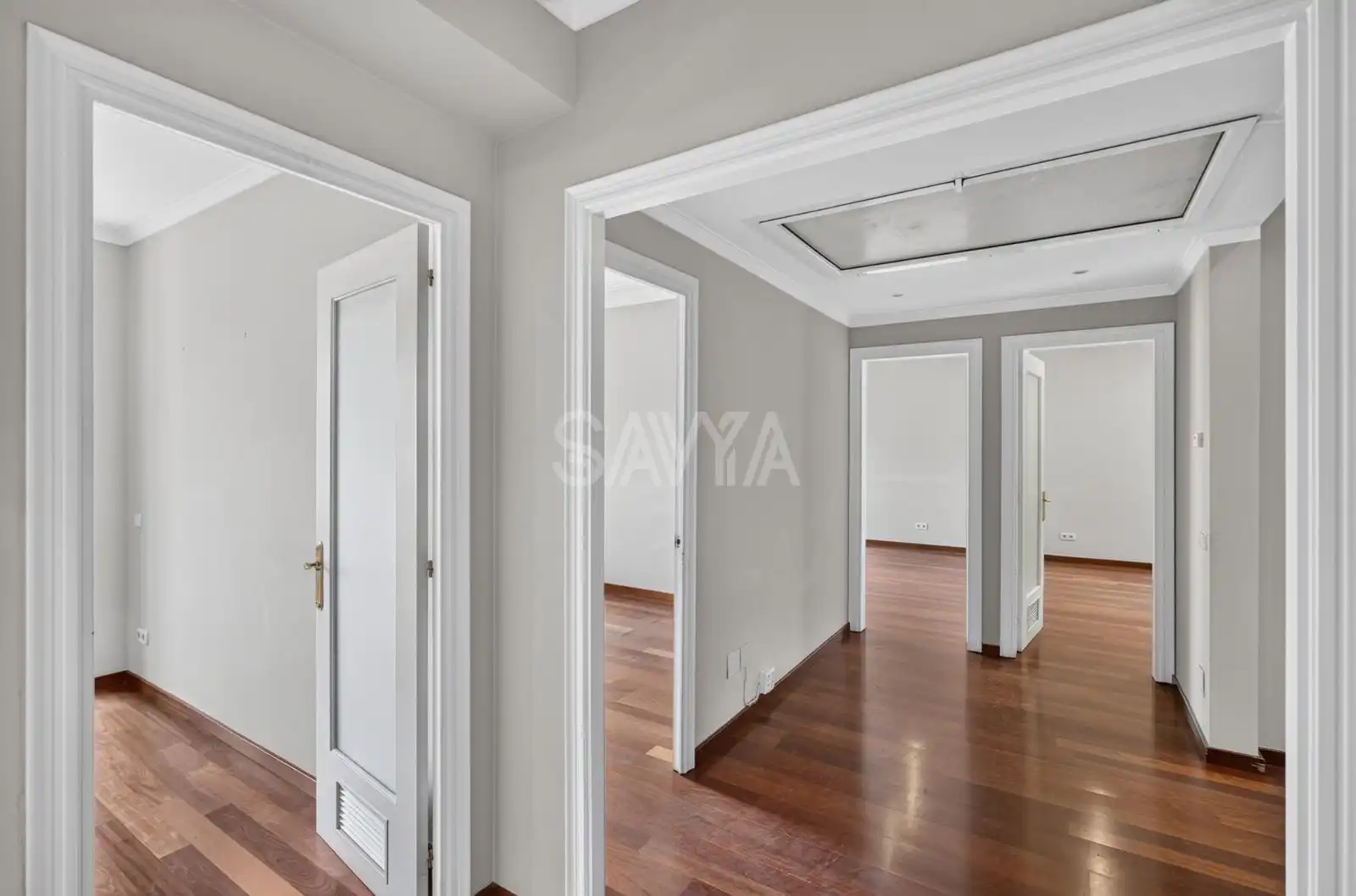 Piso en venta en Barcelona con Calefacción y Trastero