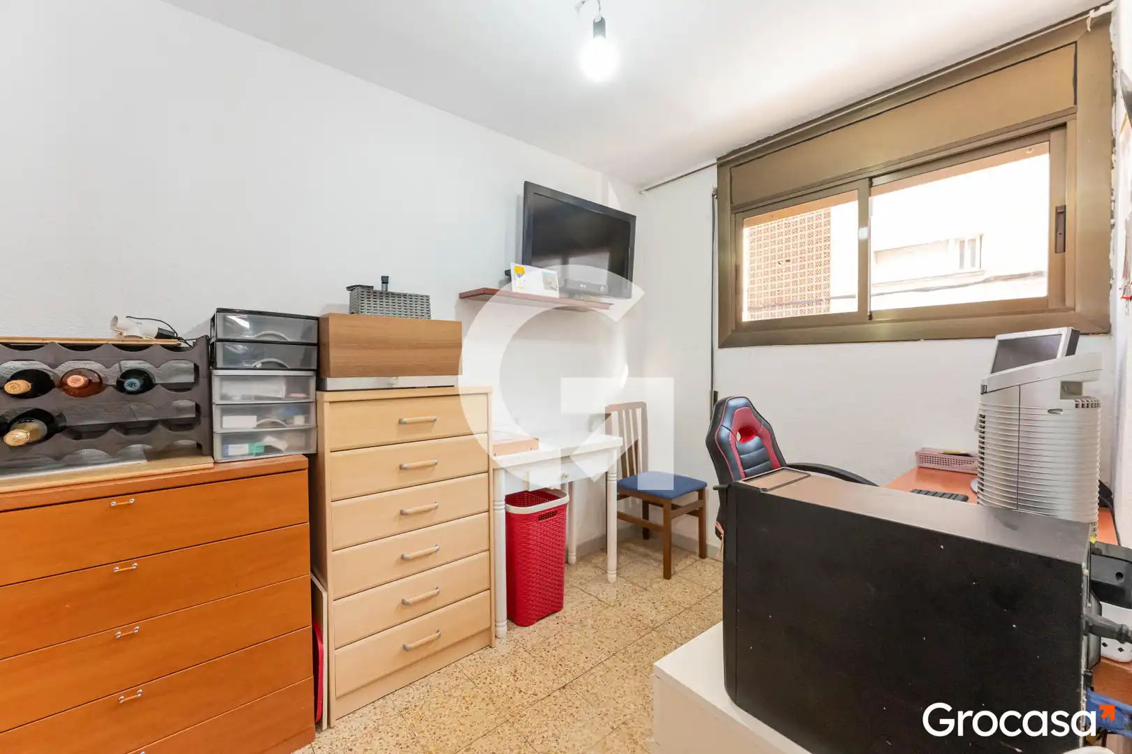 Dormitori de Pis en venda en Cornellà de Llobregat amb Aire condicionat, Calefacció i Traster