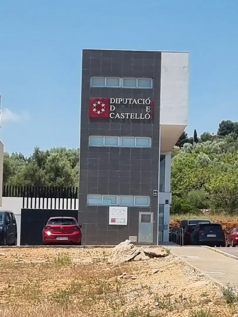 Vista exterior de Edificio en venta en Vall d'Alba con Piscina comunitaria