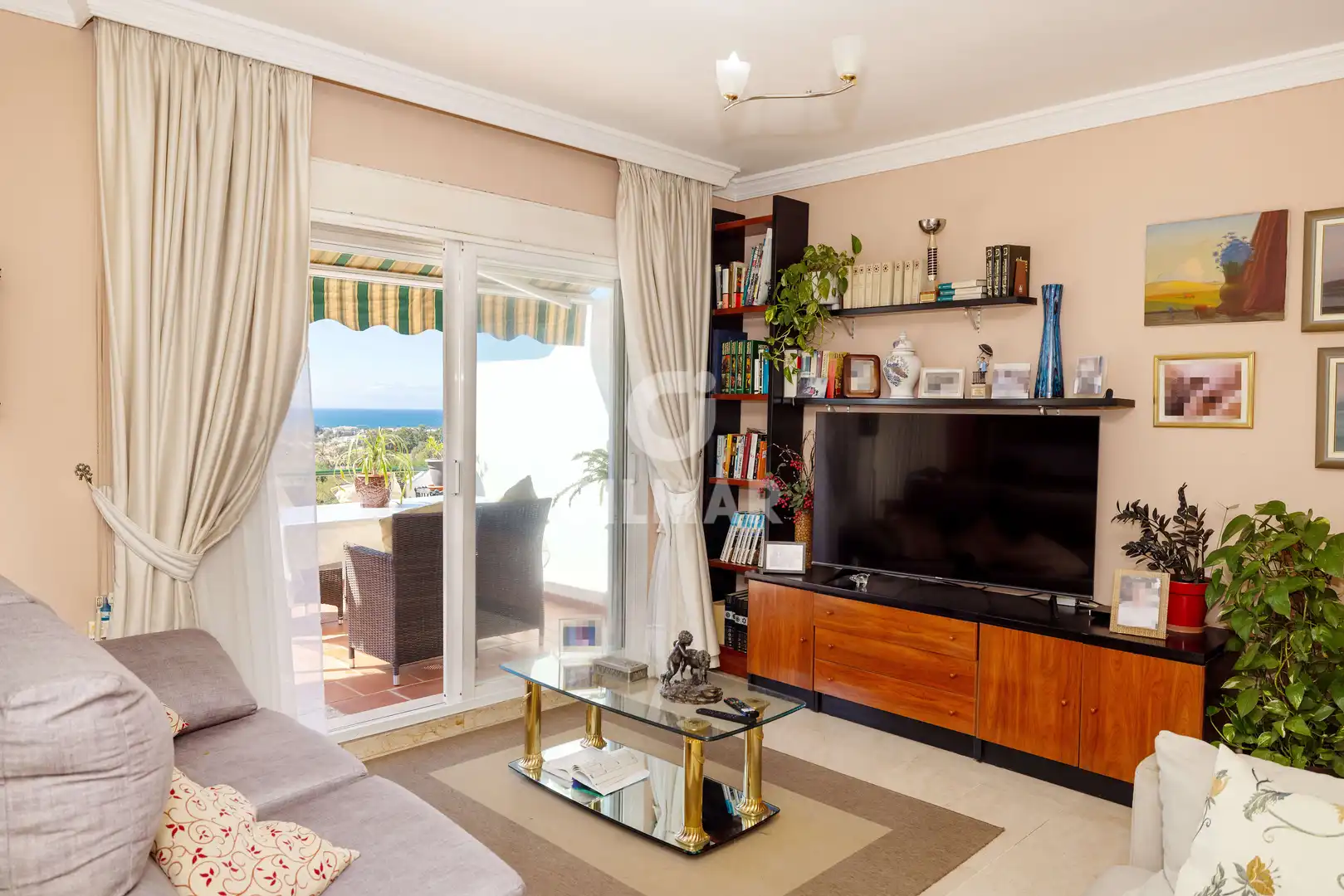 Sala de estar de Casa adosada en venta en Marbella