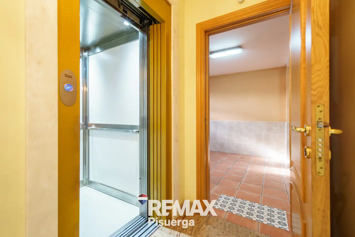 Casa o chalet en venta en Laguna de Duero con Aire acondicionado, Calefacción y Jardín privado