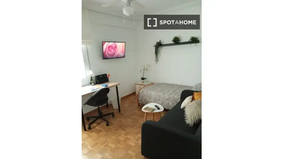 Habitación en La Bozada – Parque Delicias