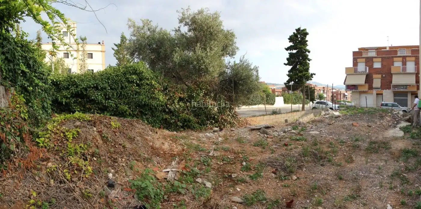 Wohnbaugrundstück zum Verkauf in Carrer dels Garrofers 17, imagen 2