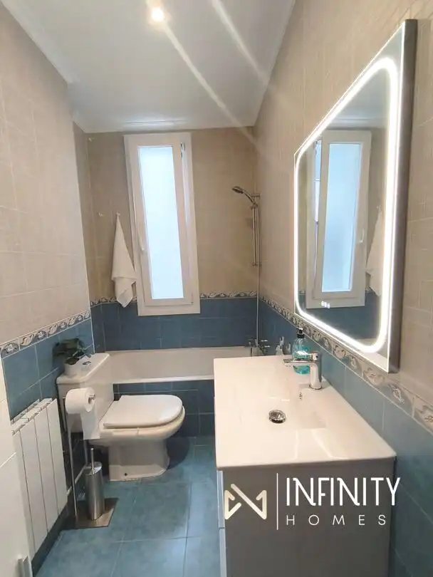 Baño de Piso de alquiler en Bilbao  con Calefacción
