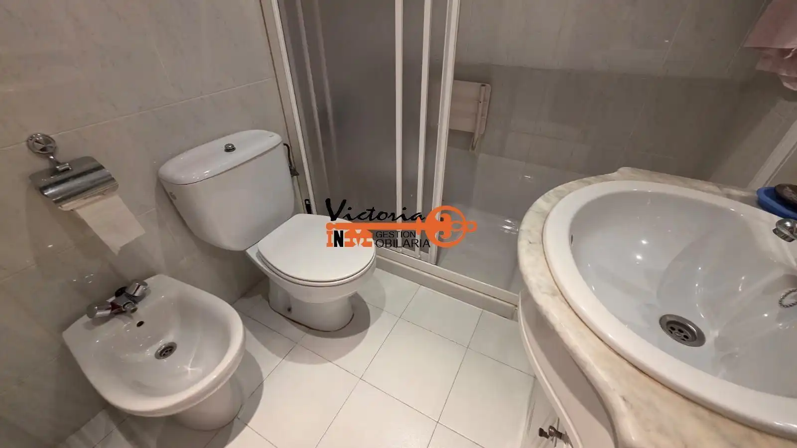Bany de Pis en venda en Castro-Urdiales amb Calefacció