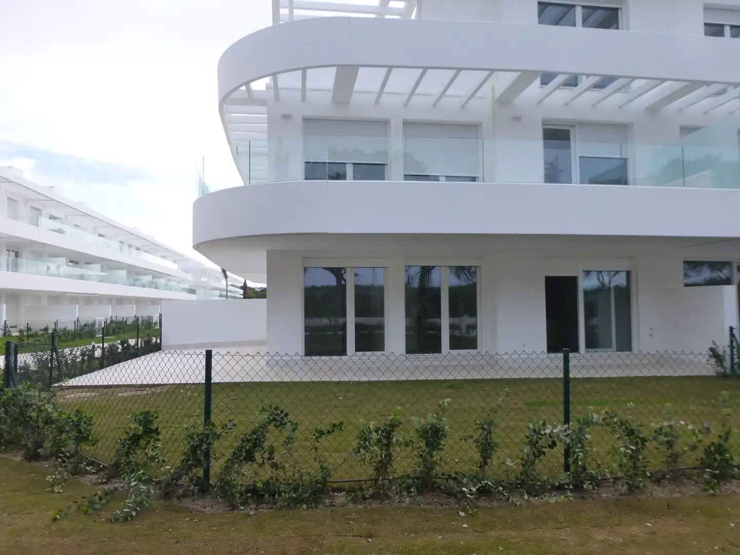 Vista exterior de Planta baja en venta en Chipiona con Aire acondicionado, Calefacción y Jardín privado